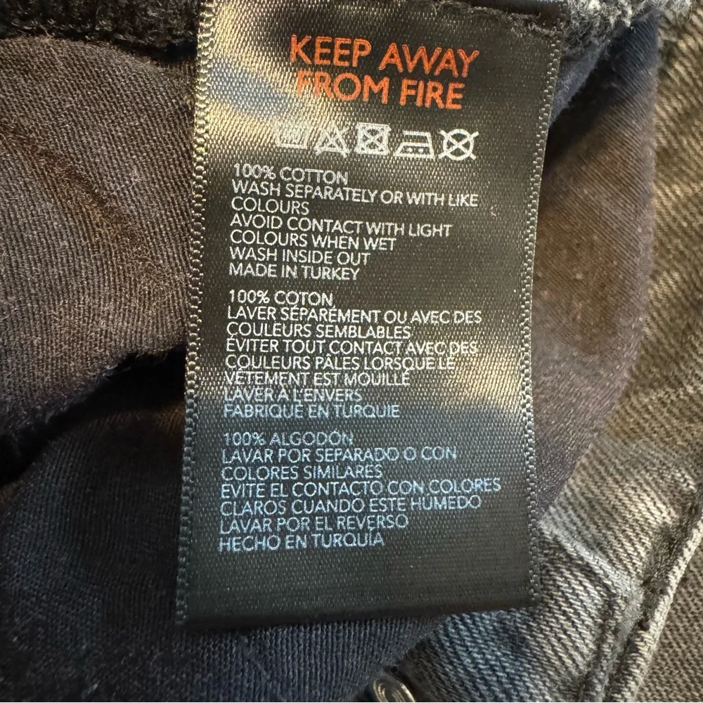 BDG Size 25W 32L Wide Leg Puddle 100% Cotton High Rise Black Patchwork Jeans - Picture 9 of 14